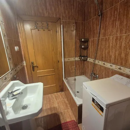 305a El Piso Del Pueblo By R2r Consulting * Canedo (Galicia)